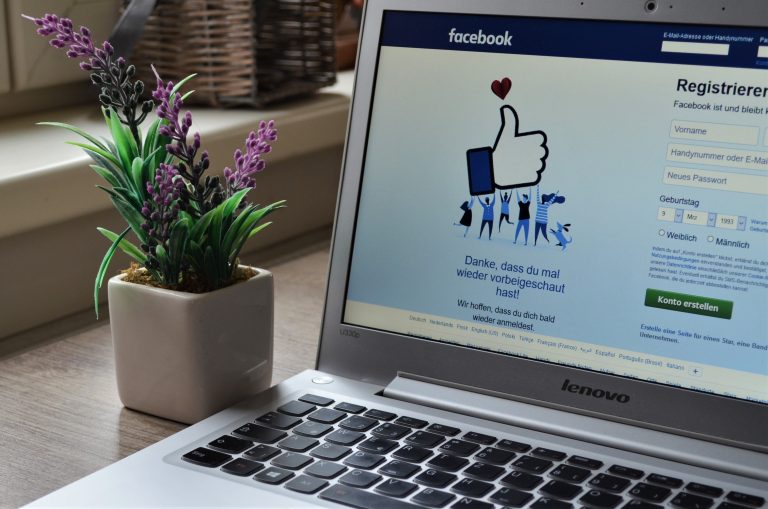 Facebook Video Downloader hector barros