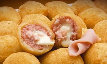 Bolinho de Batata Inglesa Empanado com Presunto e Queijo
